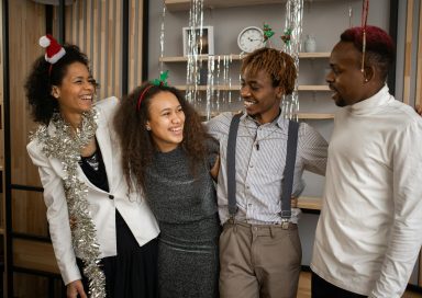 Estas son las mejores tiendas para comprar por internet accesorios navideños