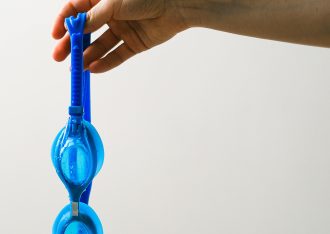 Gafas para nadadores principiantes y profesionales que puedes comprar en Shein