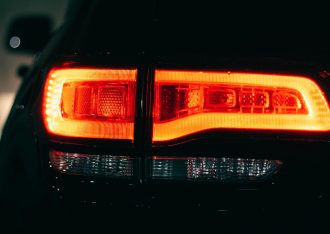 Luces LED para darle un estilo único y original a tu automóvil