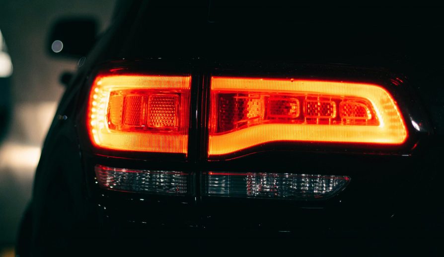 Luces LED pueden transformar tu automóvil.