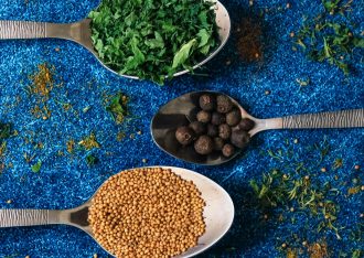 Cucharas de cocina resistentes a altas temperaturas