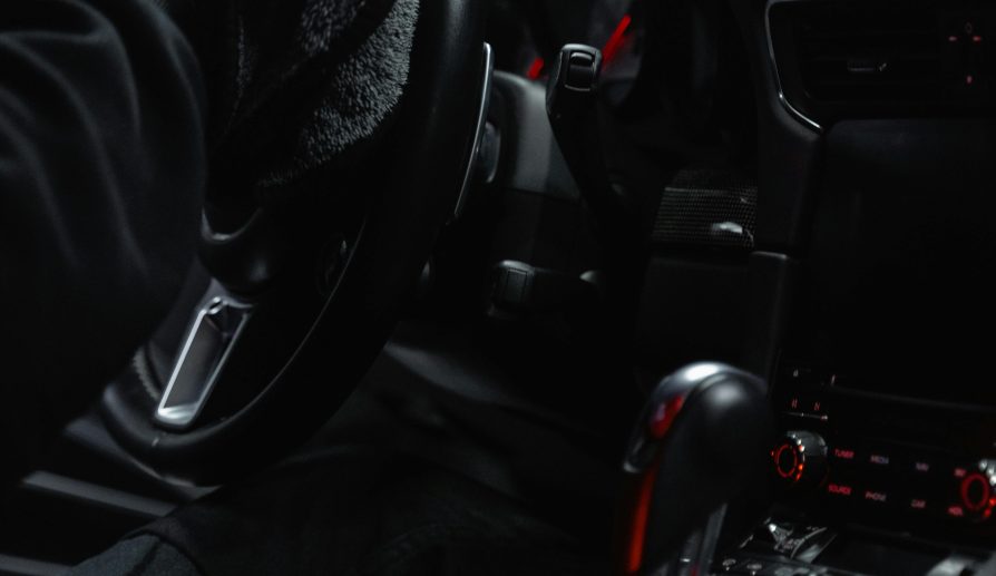 Radios y pantallas táctiles más vendidas para autos.