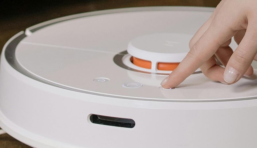 Robot aspiradora para limpieza.