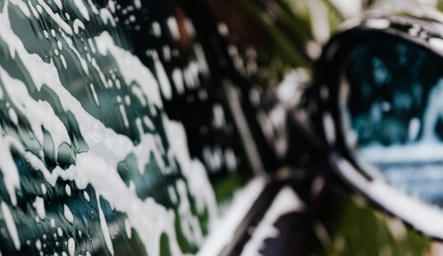 kit de limpieza para auto.