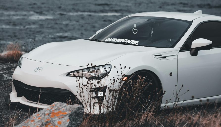 Autos a control remoto.