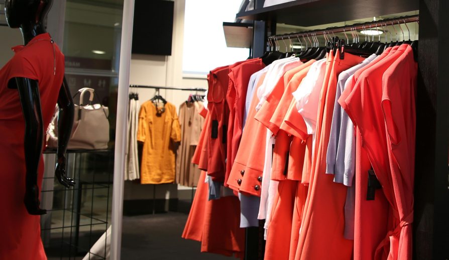 Vestidos semiformales para fiestas y celebraciones